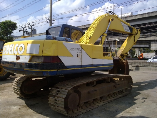 รถขุดดิน SK200-1 มาร์ค ทรี โทร.081-373-0559 รถขุดดิน SK200-1 มาร์ค ทรี โทร.081-373-0559