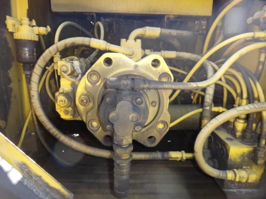 รถขุดดิน SK200-1 มาร์ค ทรี โทร.081-373-0559 รถขุดดิน SK200-1 มาร์ค ทรี โทร.081-373-0559