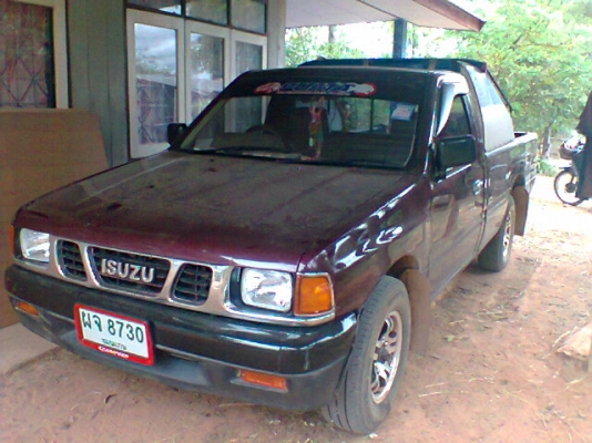 ISUZU TFR มังกรทอง SPARK EX 2.5 MT ปี 35 รถสวยพร้อมใช้งาน ช่วงล่างดีคัชซีสวยไม่มีผุ มีล้อแม็กครบ เครื่องแรงดีไม่มีเยิ้ม ภายในเก๋งครบ แอร์เย็น กระบะไม่มีผุ ยางสภาพดีพร้อมใช้งาน เอกสารทะเบียนครบภาษีไม่ขาดพร้อมโอนครับ