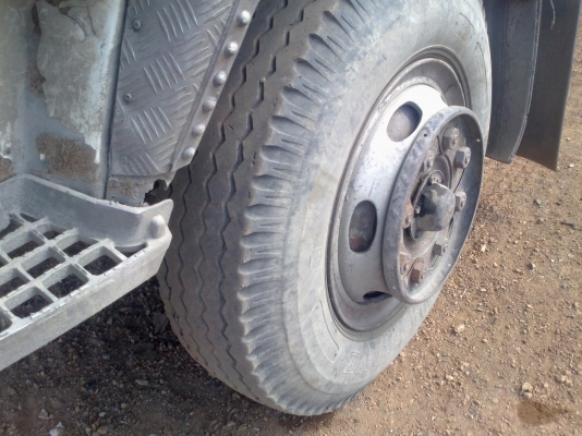 ขายด่วนรถบรรทุกสิบล้อ FUSO ดั้ม เครื่อง 6D17 ขายด่วนรถบรรทุกสิบล้อ FUSO ดั้ม เครื่อง 6D17