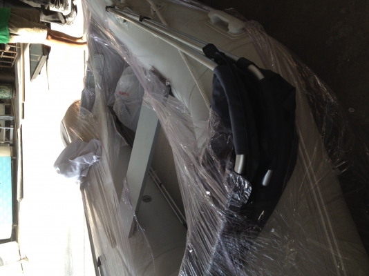 ขายเรือยางกู้ภัย +หลังคา และ เครื่องเรือ Yamabisi 15 Hp 2 จังหวะ