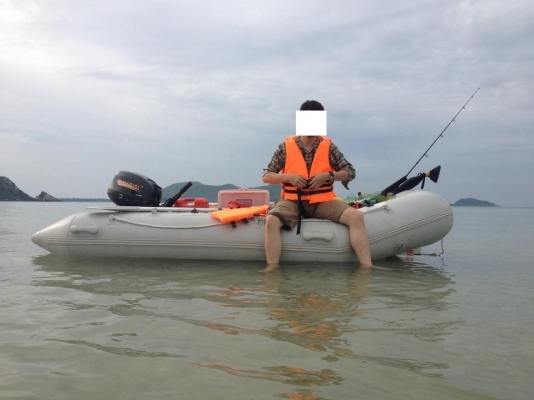 ขายเรือยางกู้ภัย +หลังคา และ เครื่องเรือ Yamabisi 15 Hp 2 จังหวะ