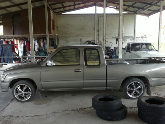 ขายโตโยต้าไทเกอร์ 3000 ไฟฟ้าทั้งคันแอร์แบ็ค ABS แม็ก17 เดิมๆ ปี99ลดสุดๆ228500บาท