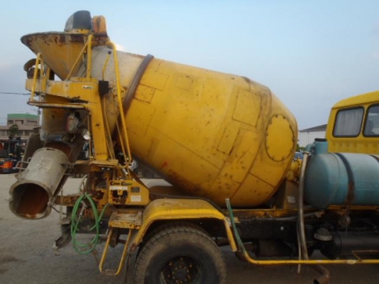 ขายรถโม่ปูน HINO นำเข้าจากญี่ปุ่น