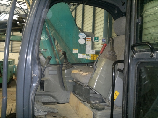 ขาย รถขุด KOBELCO รุ่น SK135SR-1ES ปี 2005/ 3321 ชม.รถนอกนำเข้า สภาพสวย ติดต่อ มานะ 085-9049669