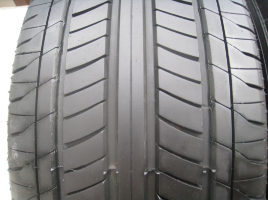 ขายยาง FALKEN ZIEX ZE 522  ปี 2010 และ 3611 (1 คู่) (081-3747940)