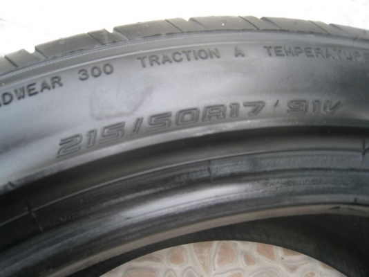 ขายยาง FALKEN ZIEX ZE 522  ปี 2010 และ 3611 (1 คู่) (081-3747940)