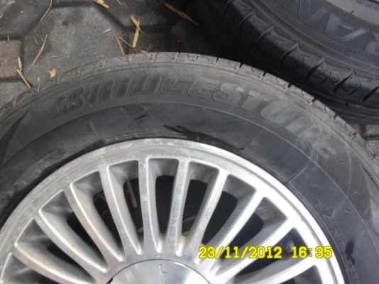 ขายแม็กซ์เดิม cefiro a32 ลายชี่ ฝาปิดครบ  พร้อมยาง 4วง บริสโตน ar 10 ยางสวย