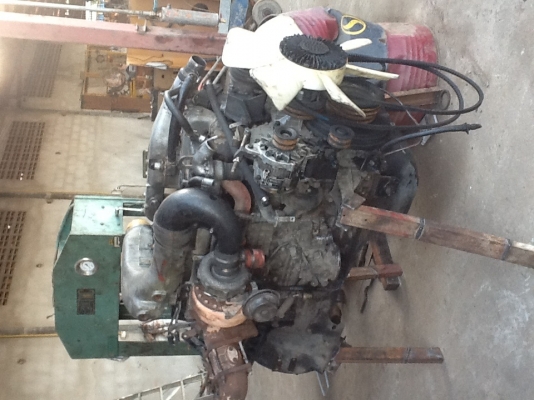 ขายเครื่องนิสสันUD PF6 350แรงห้าง