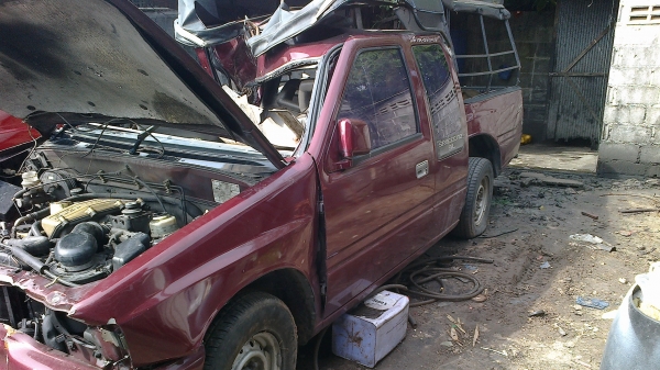 ขายซาก isuzu tfr ขายซาก isuzu tfr