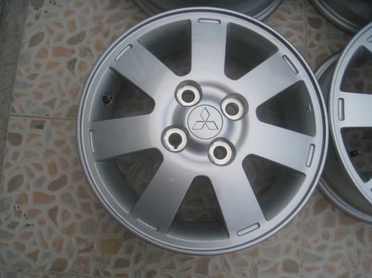 ขายล้อแม็กเดิม mitsubishi mirage 14"x4.5" 4/100 (081-3747940)