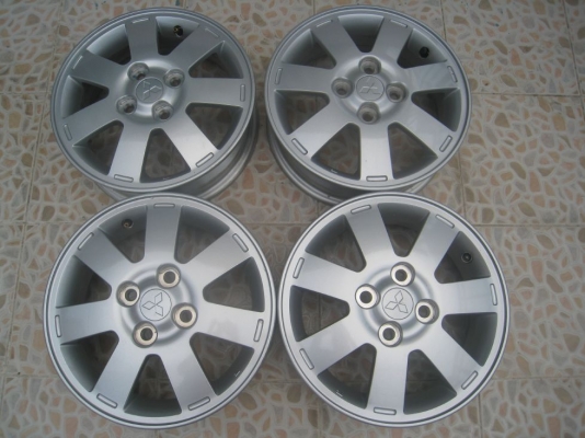 ขายล้อแม็กเดิม mitsubishi mirage 14"x4.5" 4/100 (081-3747940)