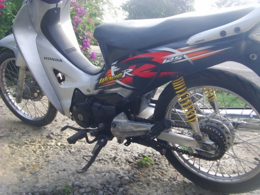 ขาย honda wave 125 cc  สภาพเดิมๆ สีสวย 15900 บาท