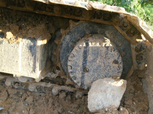 รถแบคโฮ ยี่ห้อ KOMATSU PC120 รุ่น5