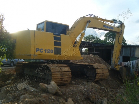 รถแบคโฮ ยี่ห้อ KOMATSU PC120 รุ่น5