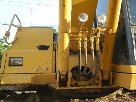 รถแบคโฮ ยี่ห้อ KOMATSU PC120 รุ่น5