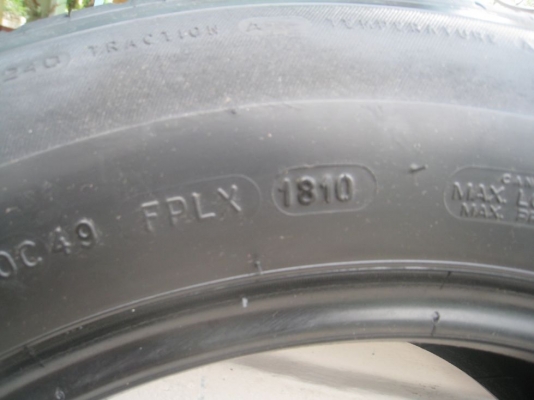 ขายยาง MICHELIN VIVACY 215-60-16 ปี 1810 (1ชุด)(081-3747940)