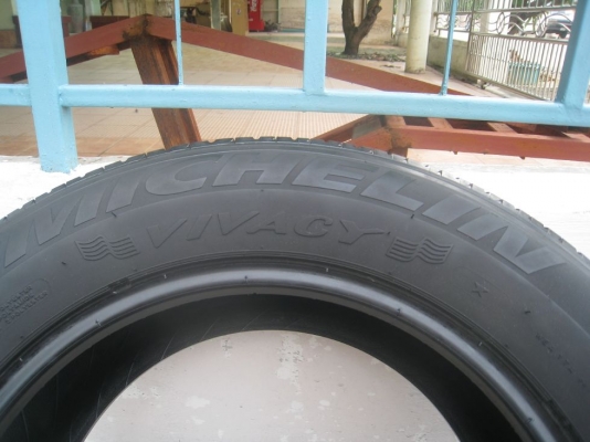 ขายยาง MICHELIN VIVACY 215-60-16 ปี 1810 (1ชุด)(081-3747940)