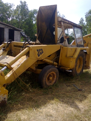 ขายJCB ตักหน้าขุดหลัง ทำงานเร็ว สภาพพร้อมใช้