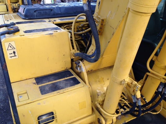 ขาย รถแบคโฮ KOMATSU PC130-6K ชมVDOการทำงานได้ครับ นำเข้าจากญี่ปุ่น รถปี2001 ติดต่อ 081-2990958 ขาย รถแบคโฮ KOMATSU PC130-6K ชมVDOการทำงานได้ครับ นำเข้าจากญี่ปุ่น รถปี2001 ติดต่อ 081-2990958