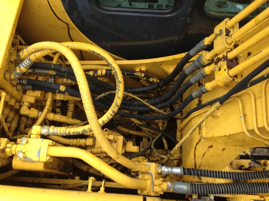 ขาย รถแบคโฮ KOMATSU PC130-6K ชมVDOการทำงานได้ครับ นำเข้าจากญี่ปุ่น รถปี2001 ติดต่อ 081-2990958 ขาย รถแบคโฮ KOMATSU PC130-6K ชมVDOการทำงานได้ครับ นำเข้าจากญี่ปุ่น รถปี2001 ติดต่อ 081-2990958