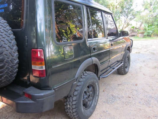 ขายแลนด์โรเวอร์คัฟเวอร์รี่ วางเครื่อง UZ V8 เกียร์ออโต้ ติดแก็ส LPG เรียบร้อยแล้ว ขายแลนด์โรเวอร์คัฟเวอร์รี่ วางเครื่อง UZ V8 เกียร์ออโต้ ติดแก็ส LPG เรียบร้อยแล้ว