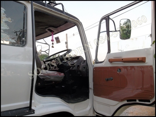 ขายด่วน รถบรรทุก 10 ล้อดั้ม FM17 195 แรง 2 เพลา สภาพพร้อมใช้งาน ราคาสุดคุ้ม