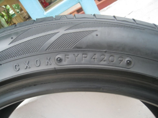ขายยาง TOYO PROXES C1S 215-45-17 ปี 4209 (1 คู่) (081-3747940)