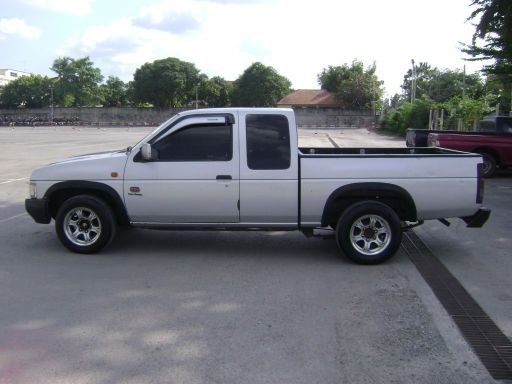 ขายกระบะ Big M 2.5 power ปี96 รถบ้าน ใช้งานไม่หนัก