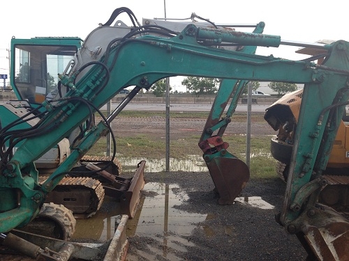 ขายรถแบคโฮ KOMATSU PC30R-8 ชมVDOการทำงานได้ครับ นำเข้าจากญี่ปุ่น ติดต่อ 081-2990958 ขายรถแบคโฮ KOMATSU PC30R-8 ชมVDOการทำงานได้ครับ นำเข้าจากญี่ปุ่น ติดต่อ 081-2990958