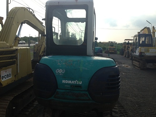 ขายรถแบคโฮ KOMATSU PC35R-8 สภาพสวยมาก นำเข้าจากญี่ปุ่น ติดต่อ 081-2990958