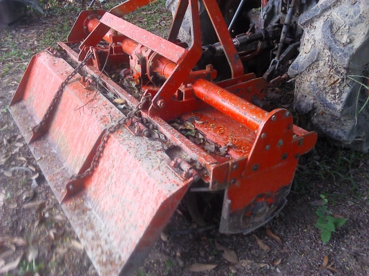 รถไถคูโบต้า L3408  34.7 แรงม้า ขับ 4 ล้อมีใบทะเบียน มีโรตารี่และอื่นๆครบ  สภาพพร้อมใช้เลยเจ้าของเก่าใช้น้อยมาก