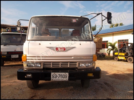 ขายด่วน รถบรรทุก 6 ล้อ HINO FF 168 แรง รถห้าง(หัวคัซซี ) ช่วงยาว7.2M สภาพเดิมๆ สวยมาก รถพร้อมใช้งาน ราคาสุดคุ้ม