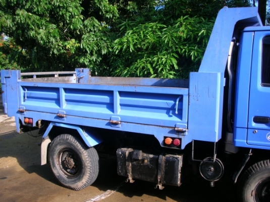 4ล้อดัมพ์ อีซุซุ เครื่อง88เเรง สภาพสวย รถพร้อมใช้งาน ทะเบียนพร้อมโอน