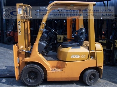 ขายรถ โฟล์คลิฟท์ TOYOTA รุ่น 7-FD15 ขายรถ โฟล์คลิฟท์ TOYOTA รุ่น 7-FD15