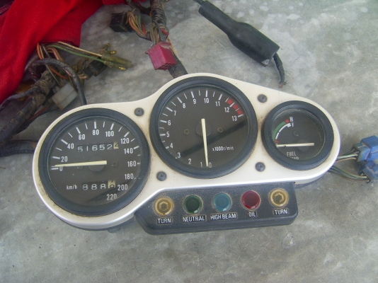 อะใหล่tzm