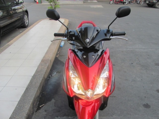 Suzuki Skydrive รถ 8 เดือน ไมล์ 2398 ก.ม.ใหม่เอี่ยม