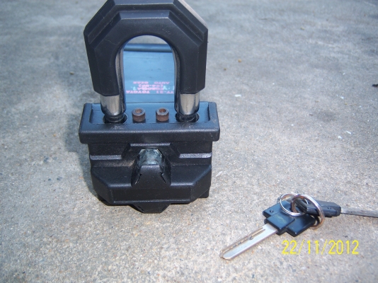 กุญแจล๊อกเกียร์