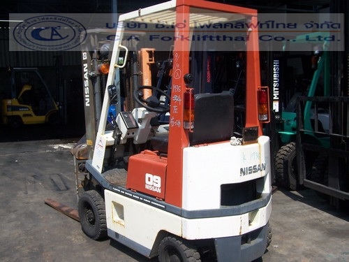 ขายรถ โฟล์คลิฟท์ NISSAN รุ่น NASH01