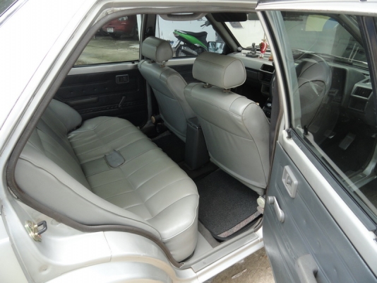 NISSAN SUNNY B11 ปี1990 NISSAN SUNNY B11 ปี1990