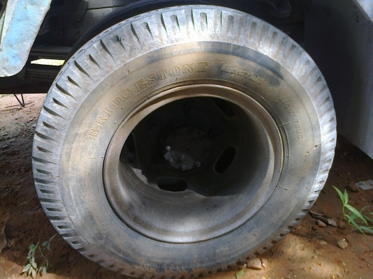 6ล้อISUZU110แรงกระบะคาโก้4.5ม.รถสภาพเดิมๆทุกอย่าง สีเดิม เครื่องเดิม