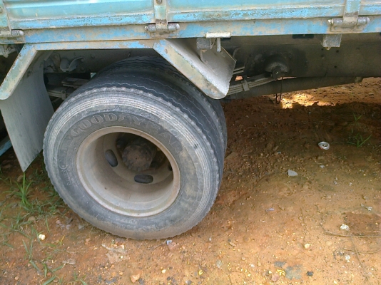 6ล้อISUZU110แรงกระบะคาโก้4.5ม.รถสภาพเดิมๆทุกอย่าง สีเดิม เครื่องเดิม