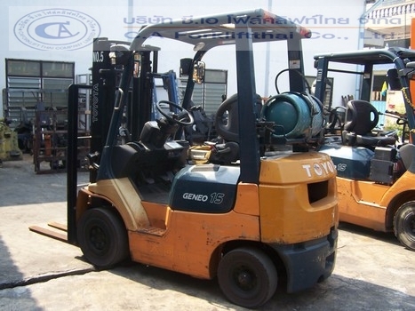 ขายรถ โฟล์คลิฟท์ TOYOTA รุ่น 7-FG15