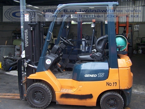 ขายรถ โฟล์คลิฟท์ TOYOTA รุ่น 7-FG15