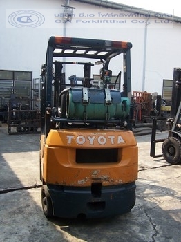 ขายรถ โฟล์คลิฟท์ TOYOTA รุ่น 7-FG15 ขายรถ โฟล์คลิฟท์ TOYOTA รุ่น 7-FG15