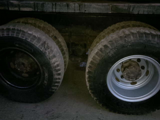 รถมิตซู 10 ล้อดั๊ม FN527 - TF 220 แรงม้า   สนใจติดต่อได้ทื่ 081-6079515