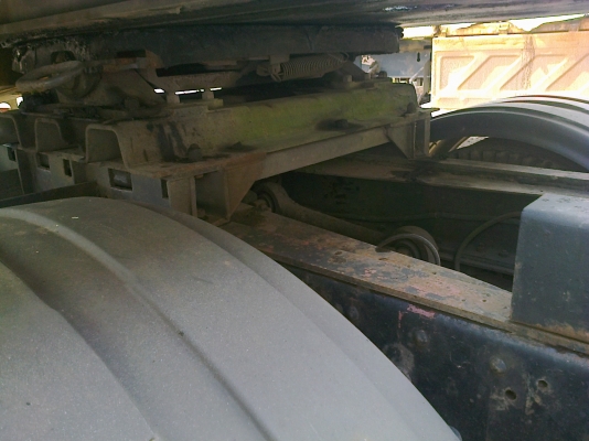 (ขาย2คัน)10ล้อหัวลากNISSAN UD CW41และ30 เครื่อง290แรง รถใช้งานอยู่