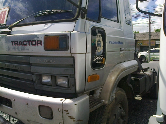 (ขาย2คัน)10ล้อหัวลากNISSAN UD CW41และ30 เครื่อง290แรง รถใช้งานอยู่