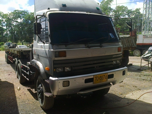 (ขาย2คัน)10ล้อหัวลากNISSAN UD CW41และ30 เครื่อง290แรง รถใช้งานอยู่