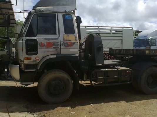 (ขาย2คัน)10ล้อหัวลากNISSAN UD CW41และ30 เครื่อง290แรง รถใช้งานอยู่